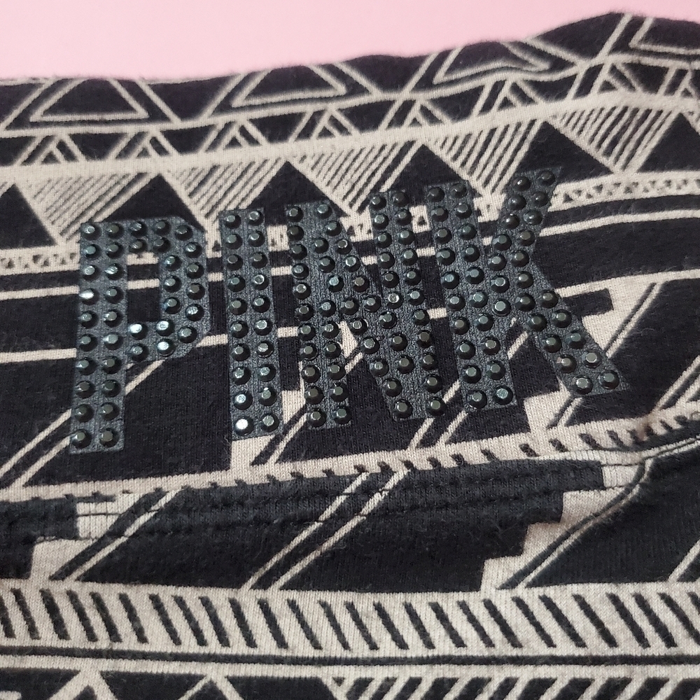 Pink Victoria's Secret Patterned Triangle Mozaic Geometric Studs Leggings - Picture 4 of 7